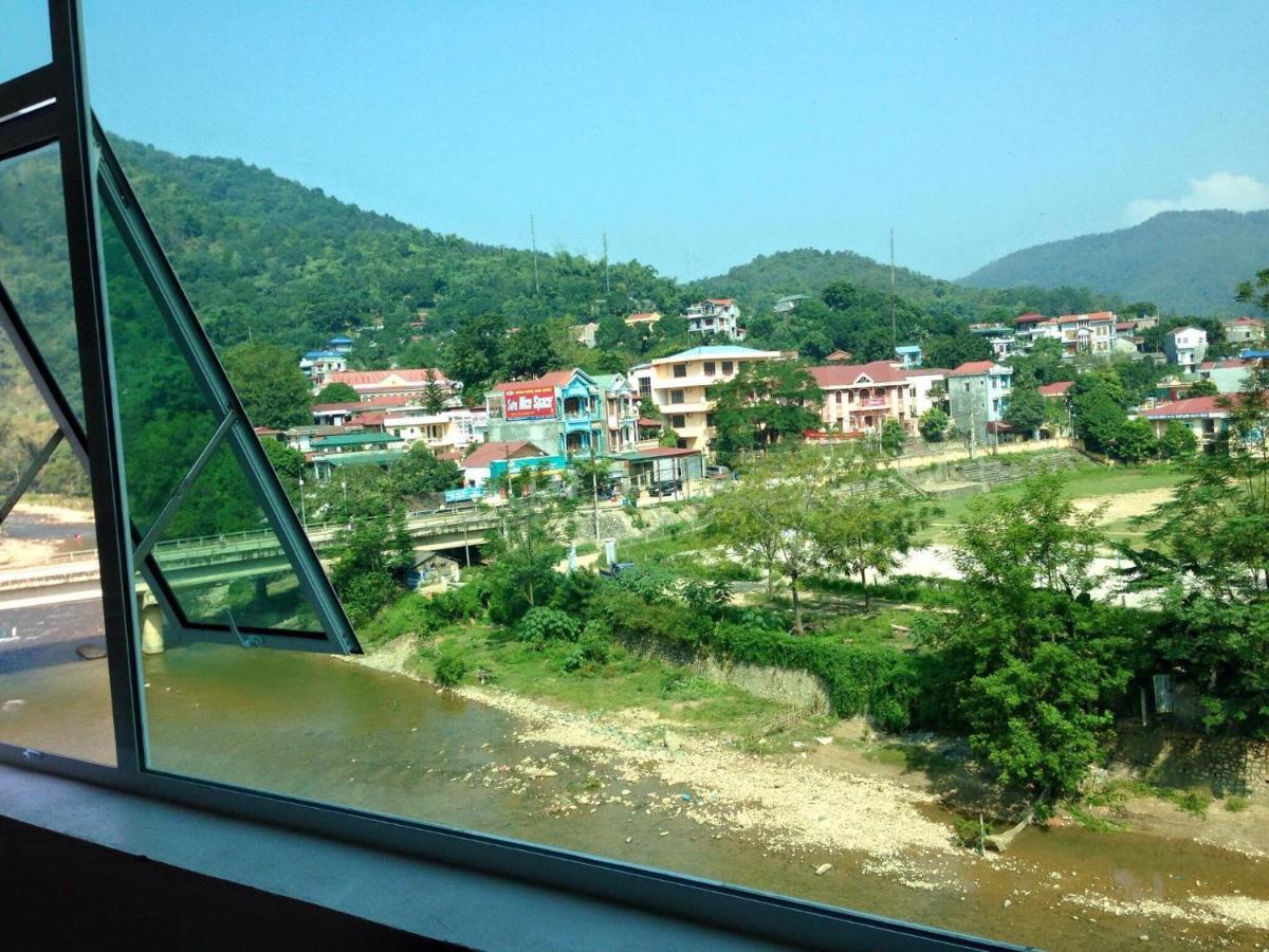 Quy Anh Hotel Bao Lac Town Exterior photo